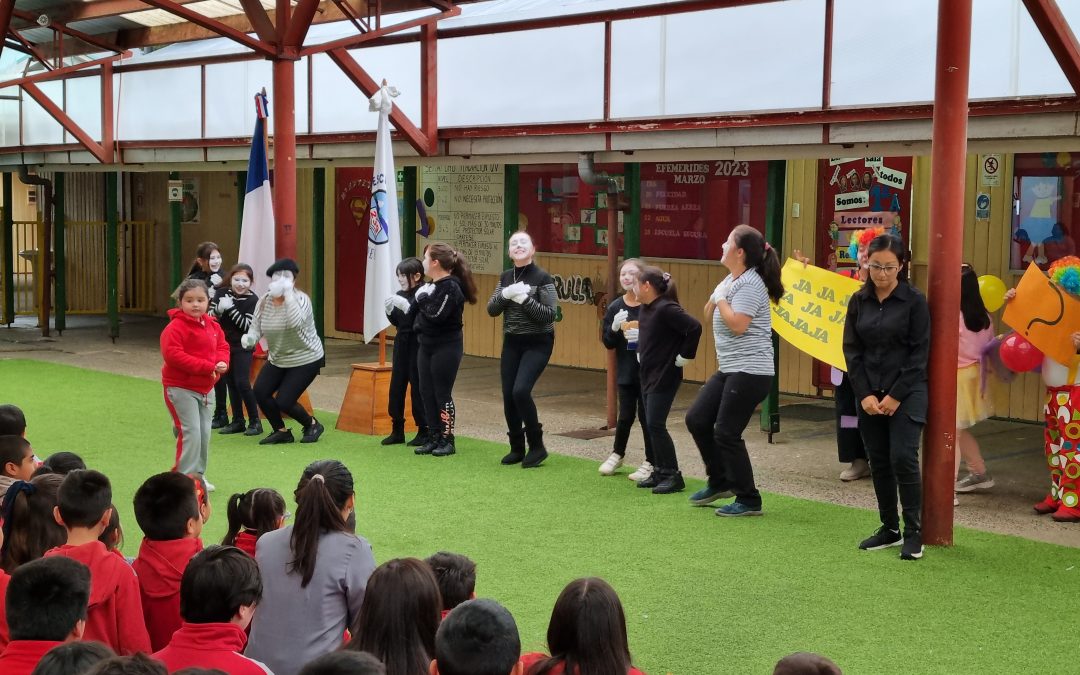 FORMACIÓN ESCOLAR & DÍA DE LA FELICIDAD