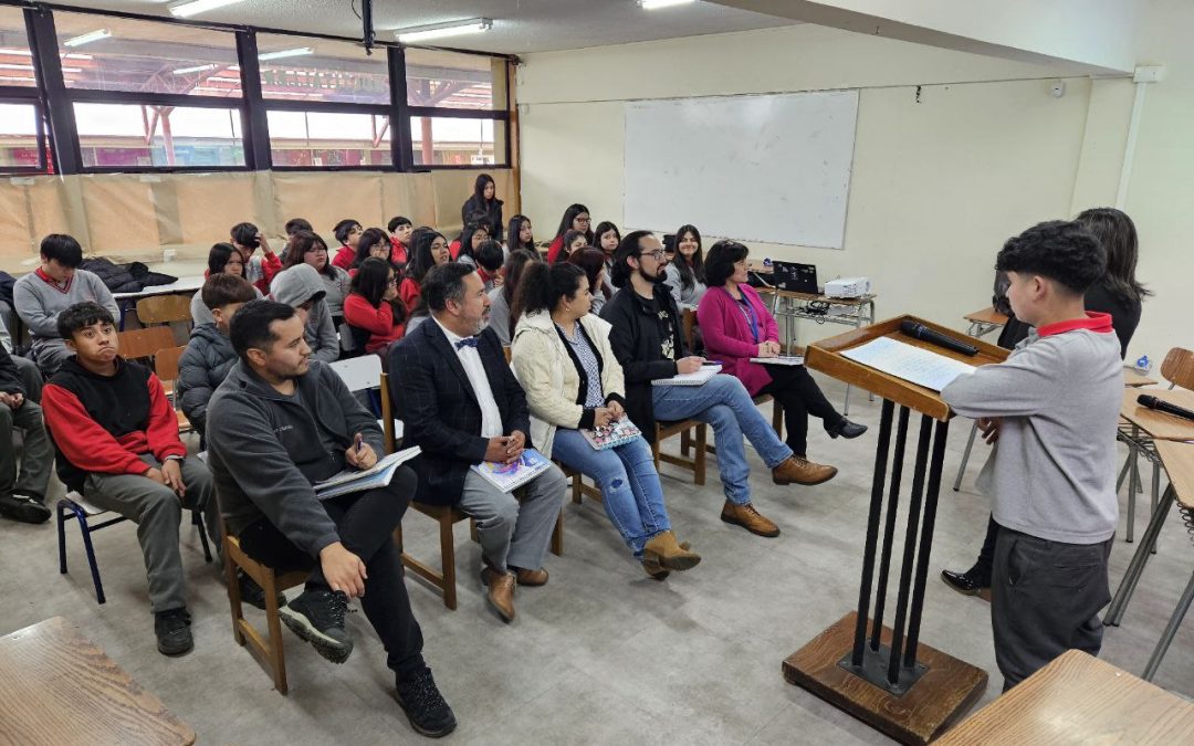 8°A REALIZA JORNADA DE DEBATE